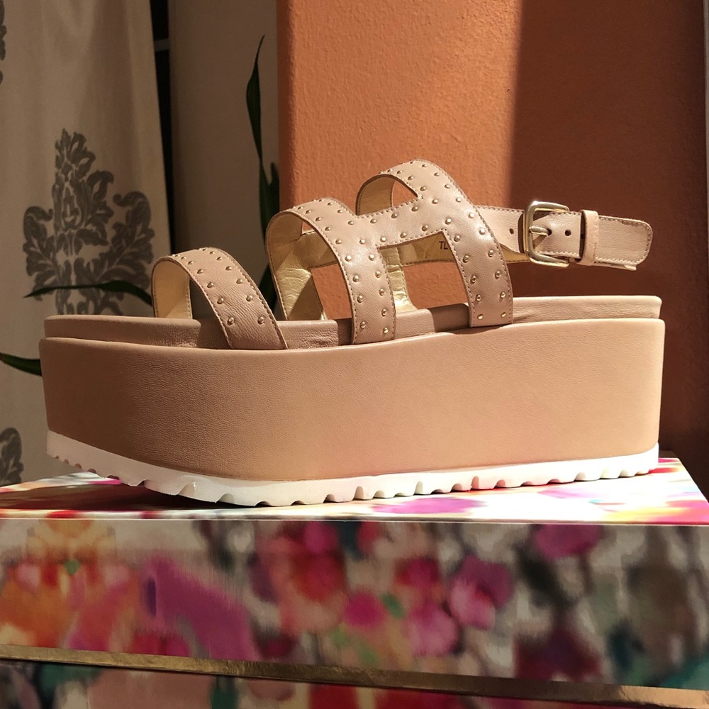 Stuart Weitzman Beige Studded Platform Sandals - image 7